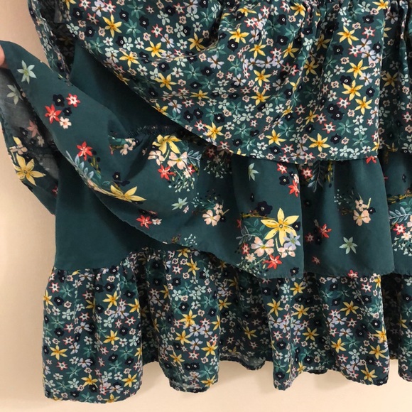 Jr Girls Gap Large Ruffle Flower Dress - Picture 8 of 8